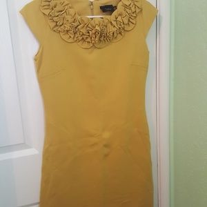Just Taylor mustard color dress size 4